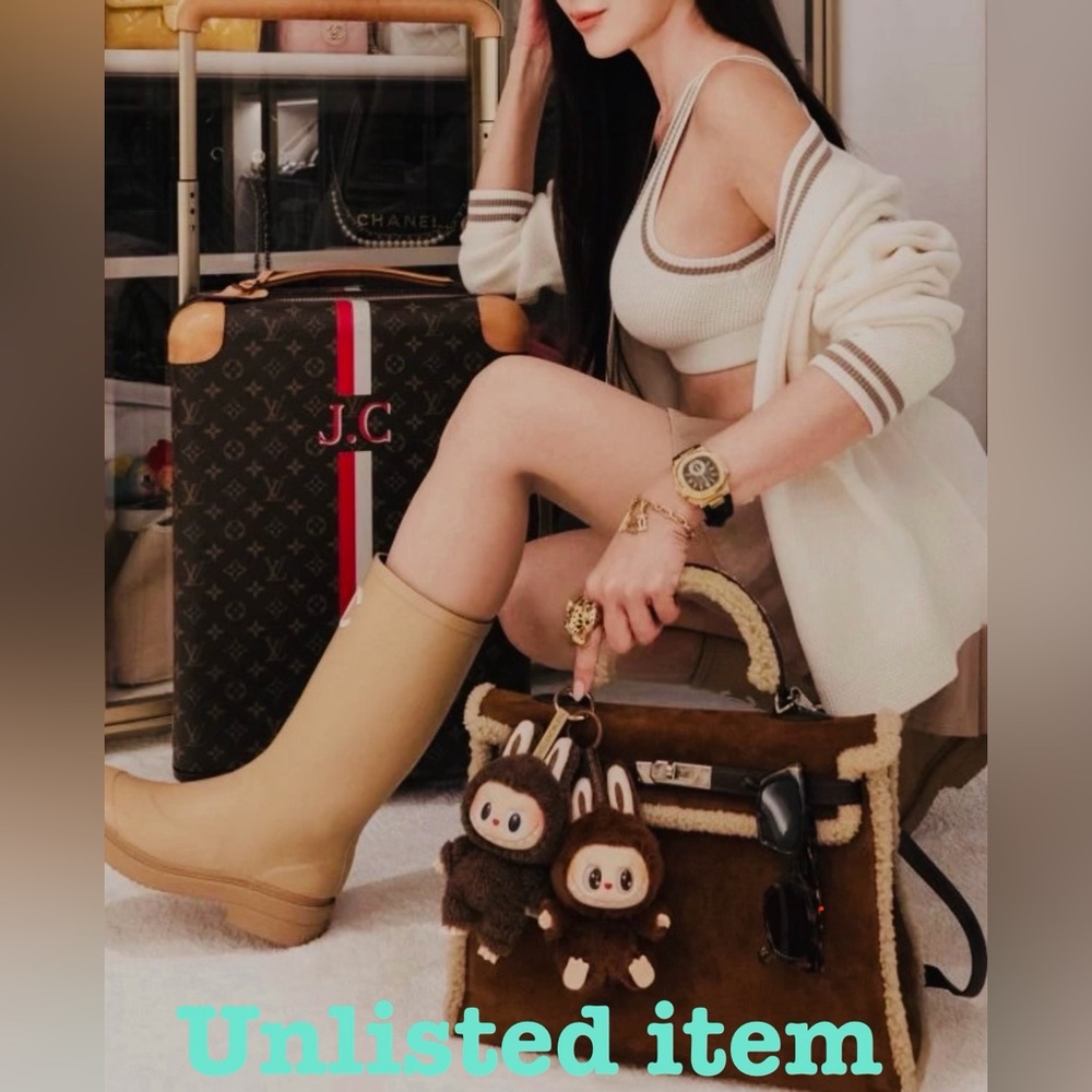 Item Shown On Screen